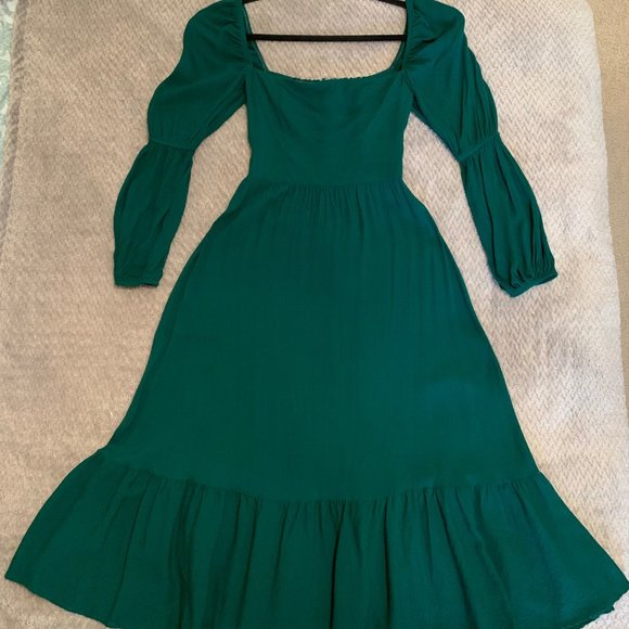 Reformation Mica Midi Dress in Emerald - Picture 3 of 11
